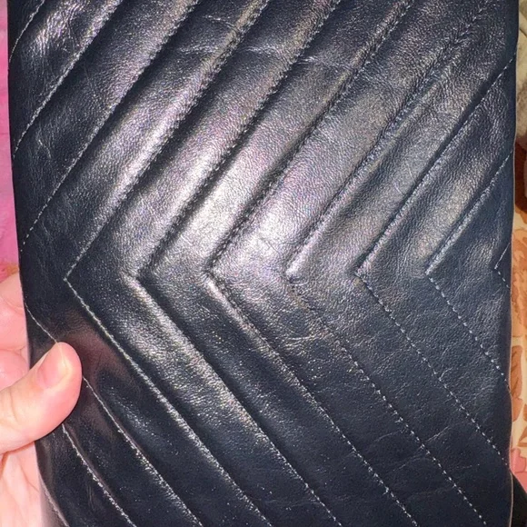 Yves Saint Laurent Shiny Black Chevron Clutch - Picture 3 of 7